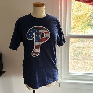 Philadelphia Phillies American flag logo tee